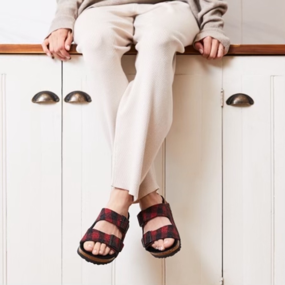 ARIZONA SHEARLING SLIDE SANDAL